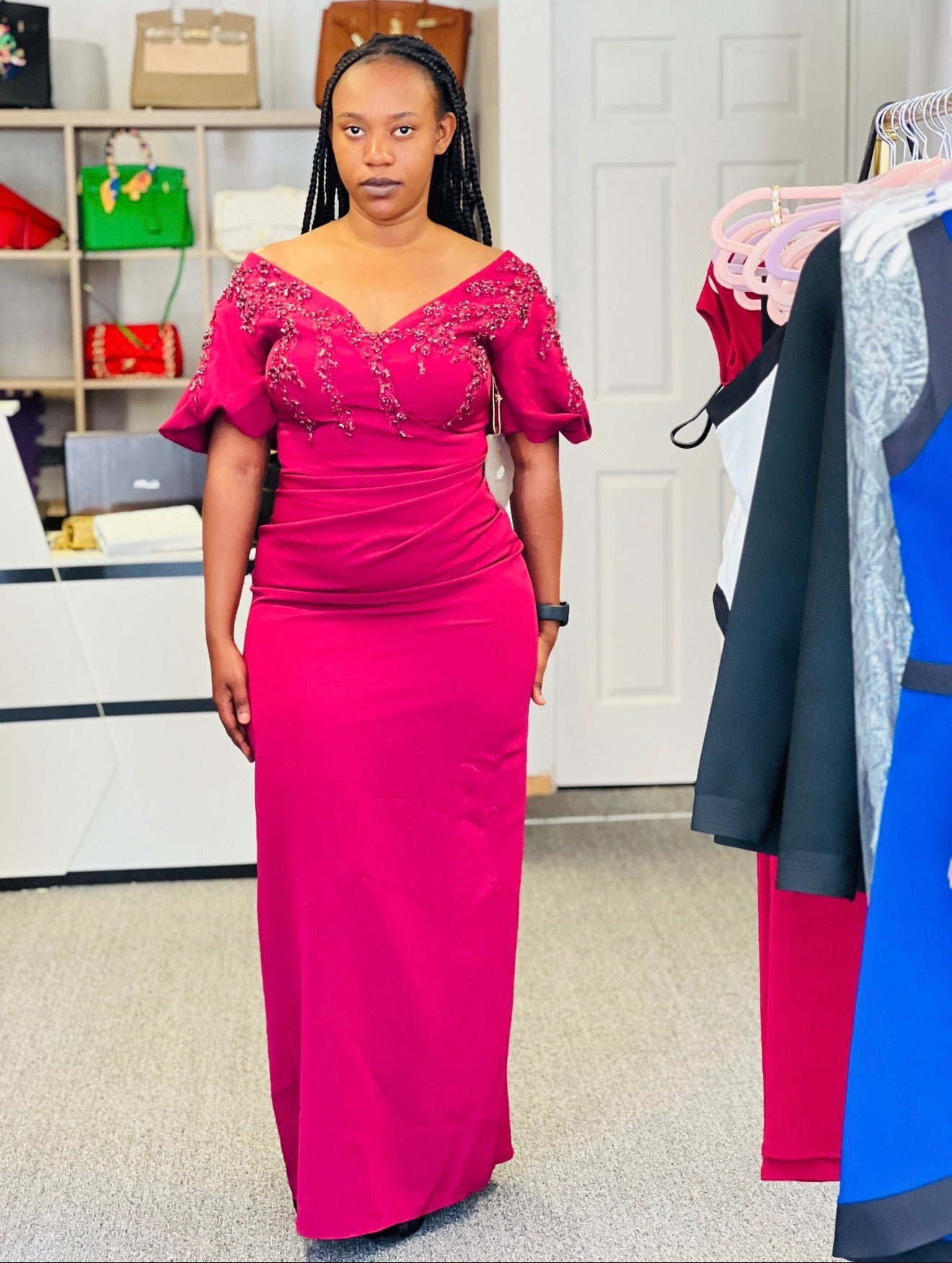 Robe de Soirée Élégance Royale – Couleur Fuchsia