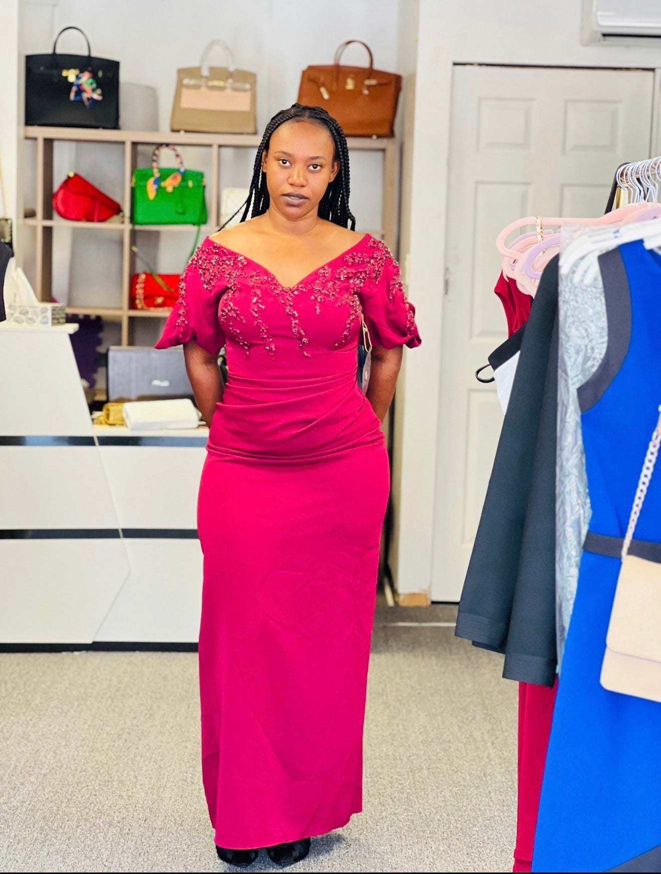 Robe de Soirée Élégance Royale – Couleur Fuchsia
